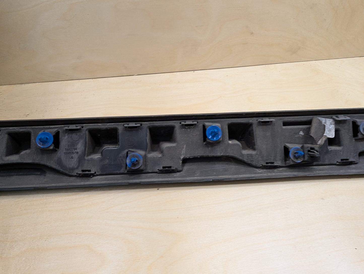 18-24 OEM BMW G01 G02 X3 X4 Front Right Passenger Lower Door Trim Molding