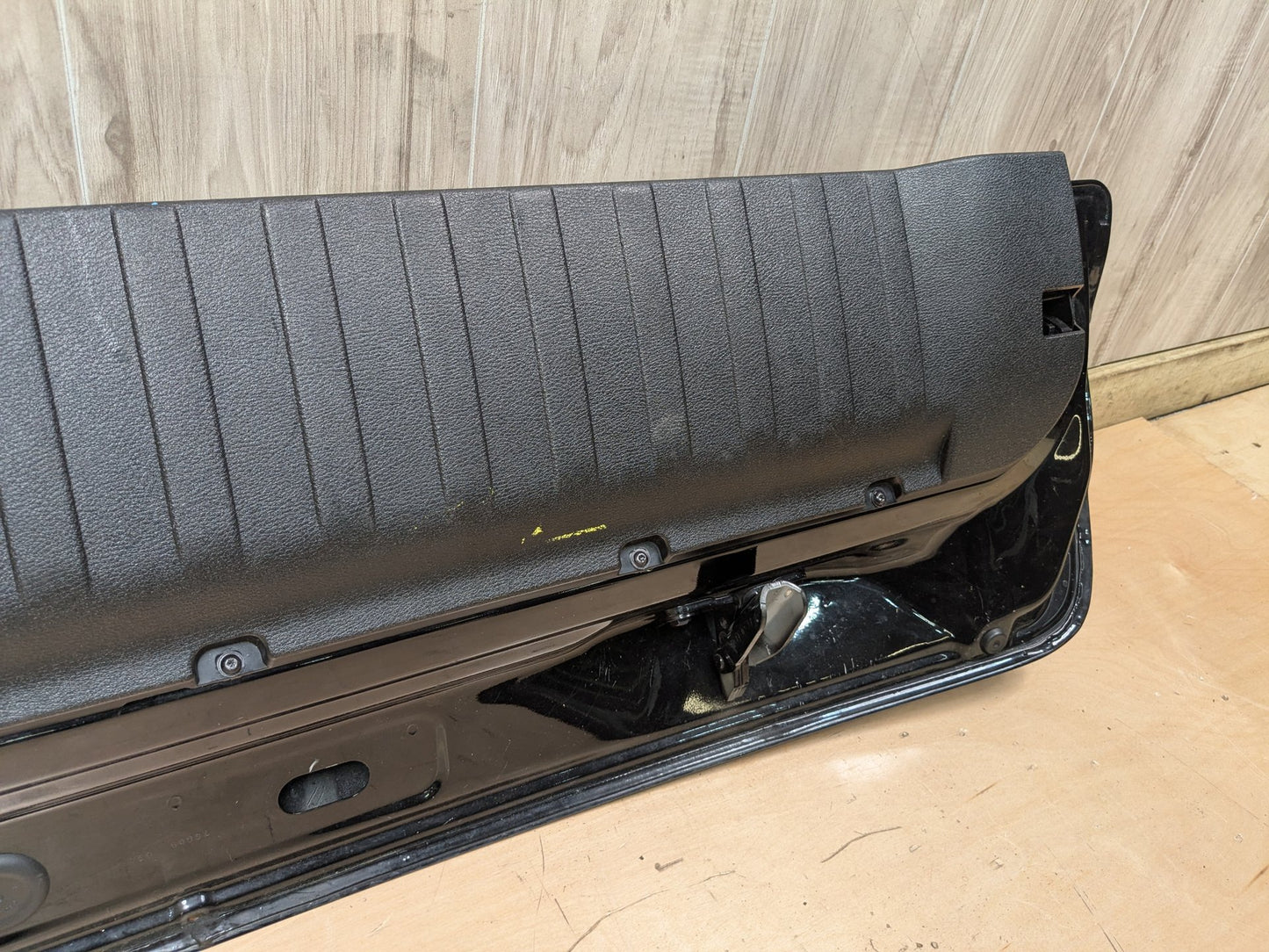 2014 - 2018 BMW X5 F85 Rear Lower Liftgate Tailgate 7378123 S63B44T2