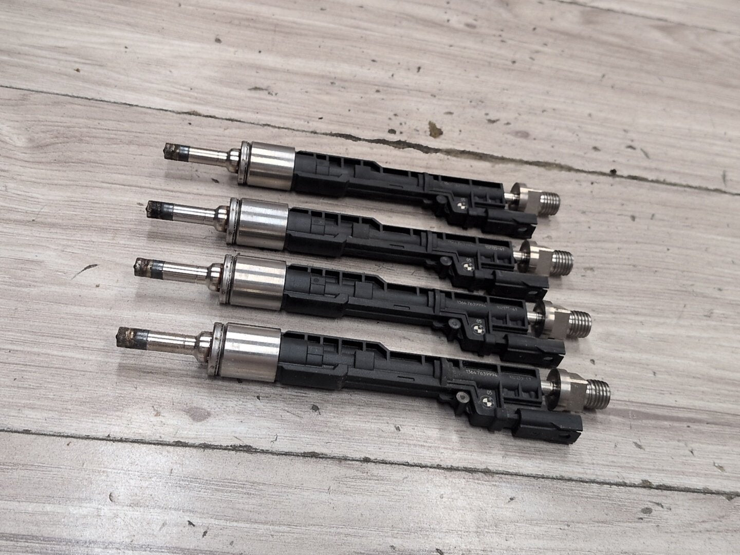 2012-2018 BMW 320i F30 - Engine Motor Injector SET PN: 7639994 EU6