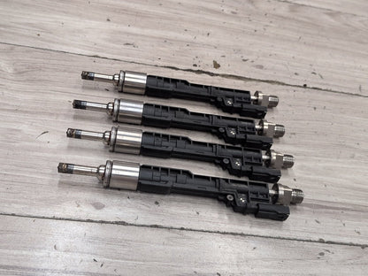 2012-2018 BMW 320i F30 - Engine Motor Injector SET PN: 7639994 EU6