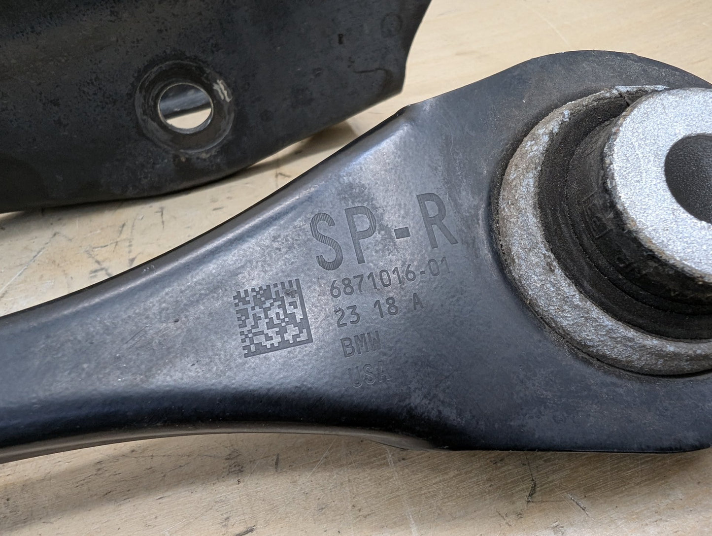 2018-2024 BMW X3 G01 Rear Right Passenger Control Arms SET 6871020
