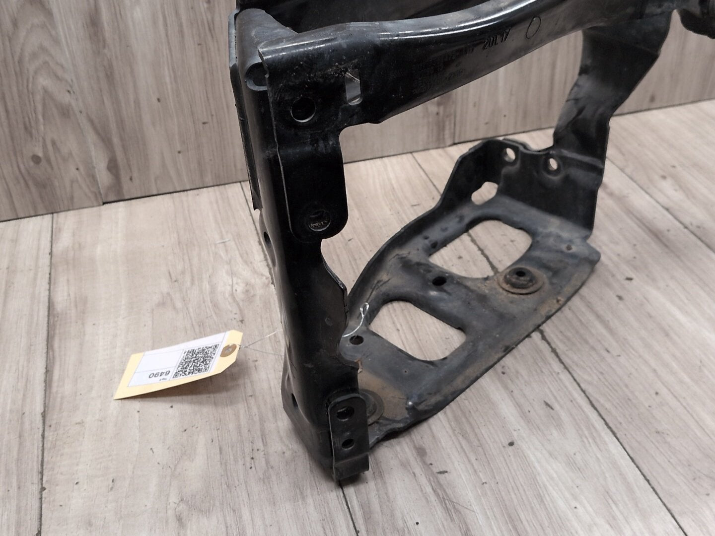 OEM BMW F90 F93 G12 G16 G30 M5 M8 Front Left Driver Radiator Support Bracket