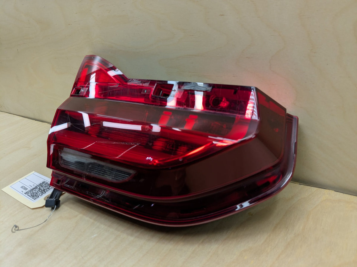 16-19 OEM BMW G11 G12 740 750 M760 Rear Left Driver Trunk Inner Stop Tail Light