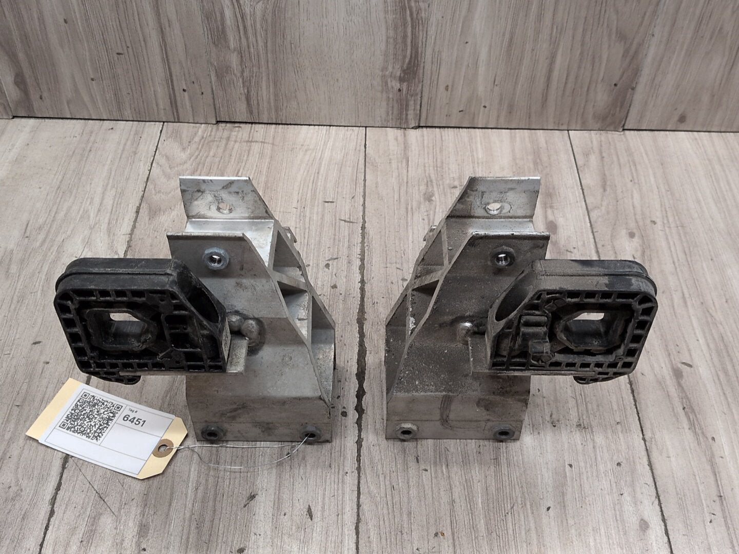 18-24 OEM BMW G01 G02 F97 F98 X3 X4 Left Right Side Bumper Impact Mount Brackets