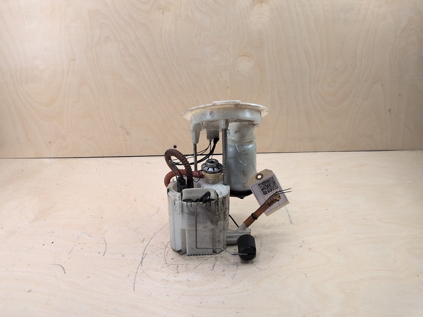 12-16 OEM BMW F23 F30 F32 F33 F34 F36 F87 Gas Fuel Tank Sending Pump Unit