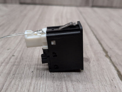 2014 - 2018 BMW X5 F85 AUX / USB Charger Port Socket 9266607 S63B44T2