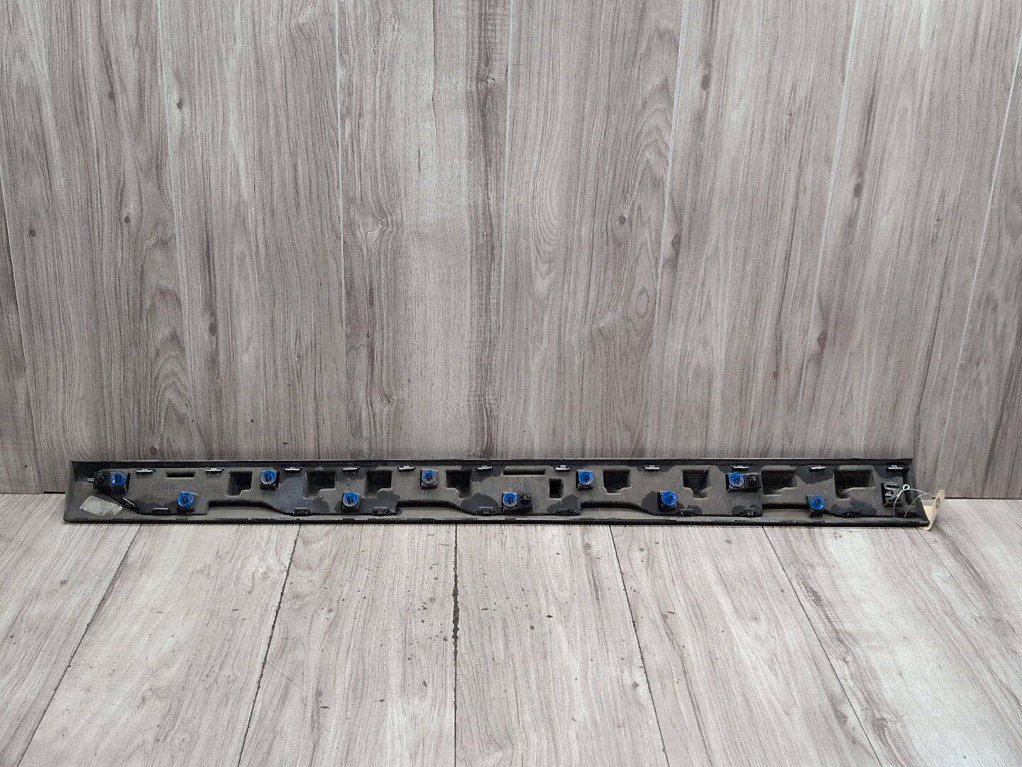 18-24 OEM BMW G01 G02 X3 X4 Front Right Passenger Lower Door Trim Molding