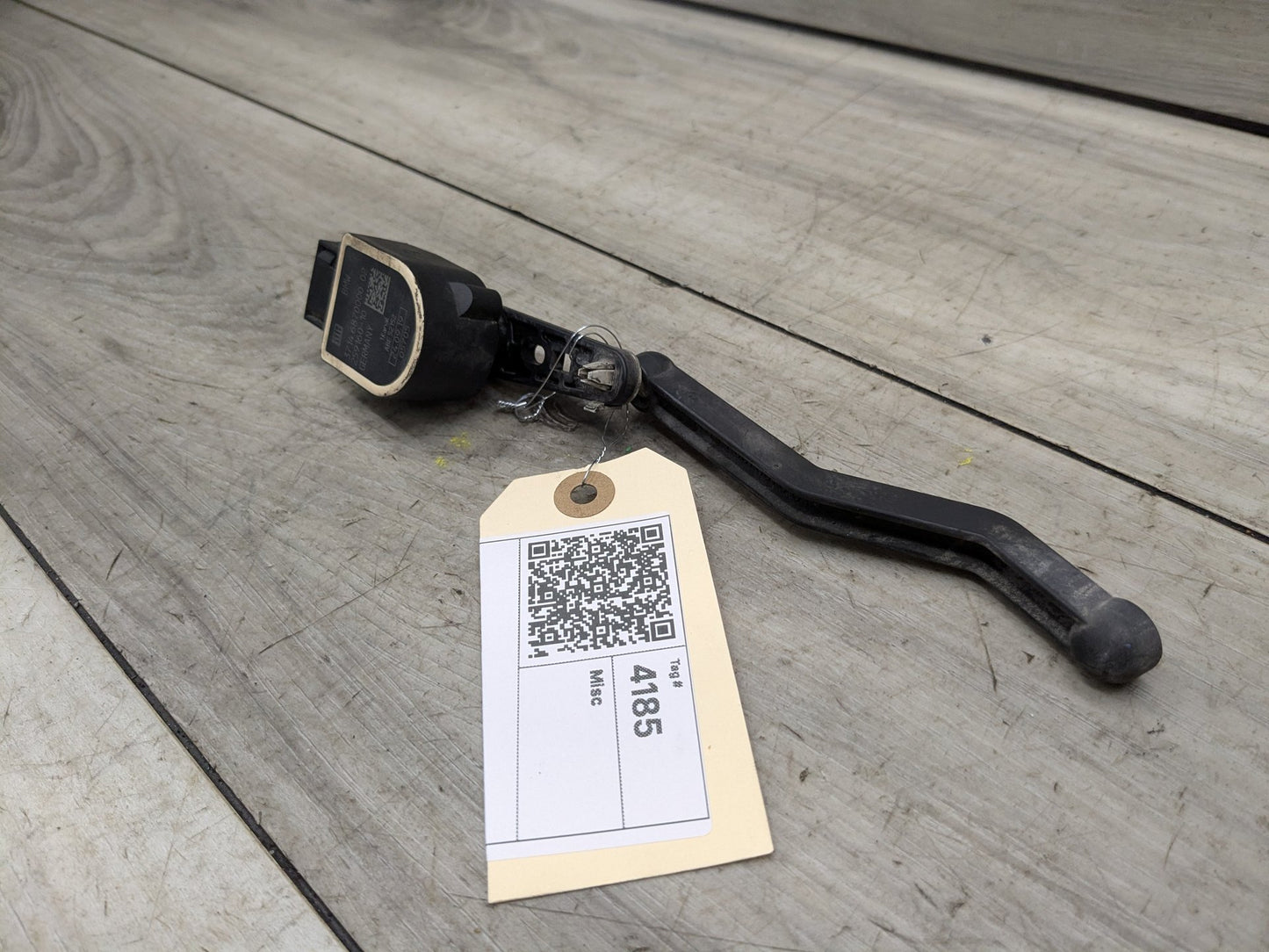 OEM BMW F30 F80 G20 G30 M3 Front Rear Left Right Suspension Height Level Sensor