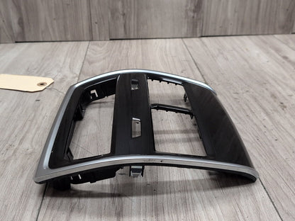 2019 - 2026 BMW X5 G05 Rear Center Console Air Vent Grille 9399966 N63B44M3