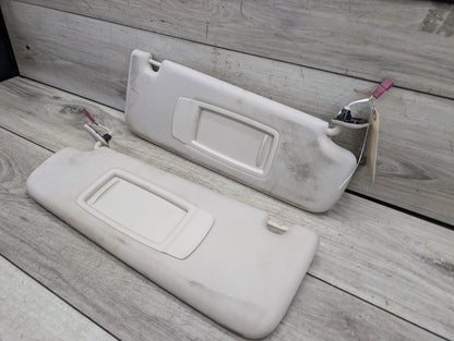 16-22 OEM BMW G11 G12 740 750 M760 B7 Right Passenger Interior Sun Visor Beige