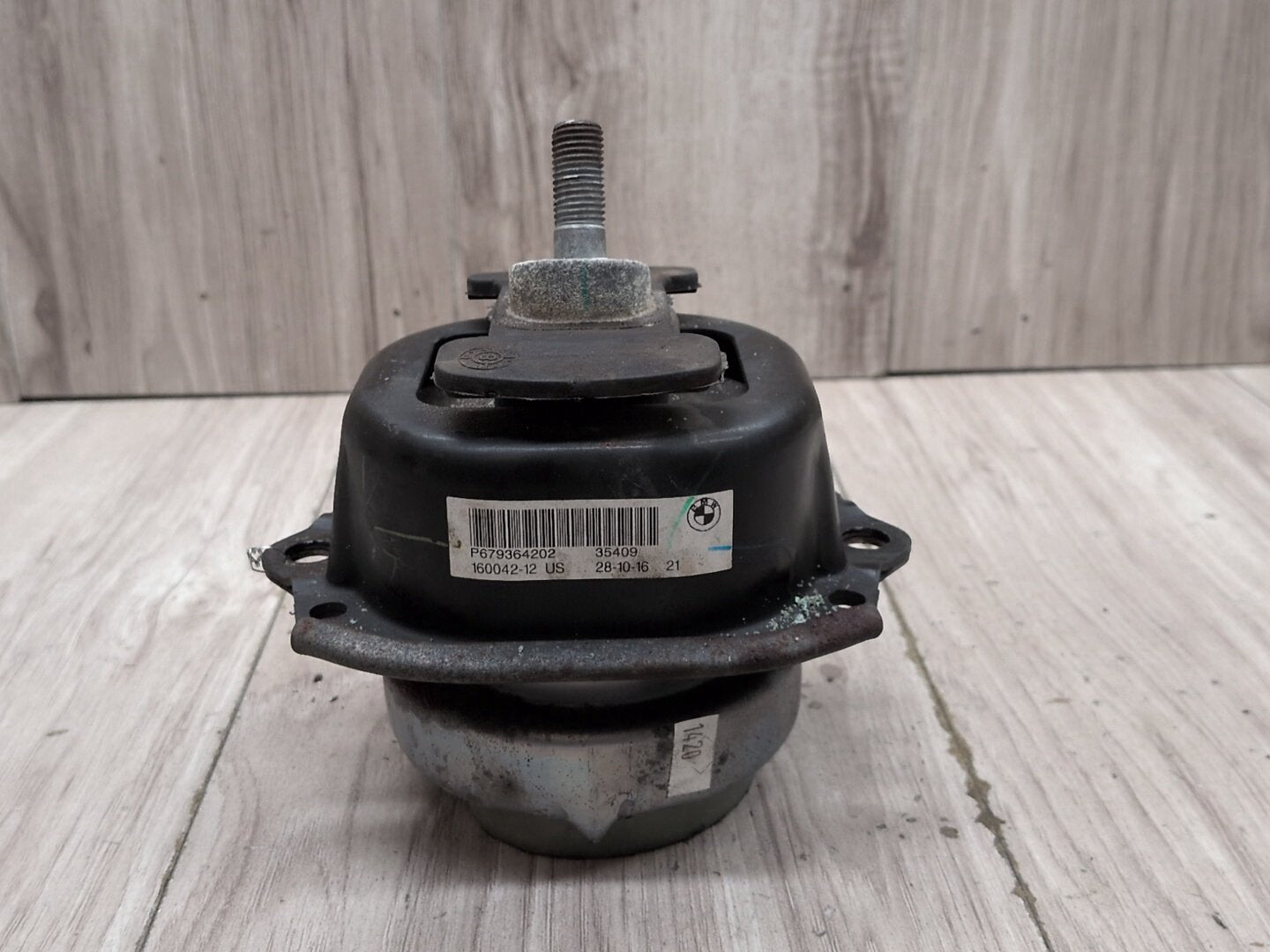 2015 - 2019 BMW X6 F86 Right Passenger Engine Bracket Support Mount 6793642 S63B44T2