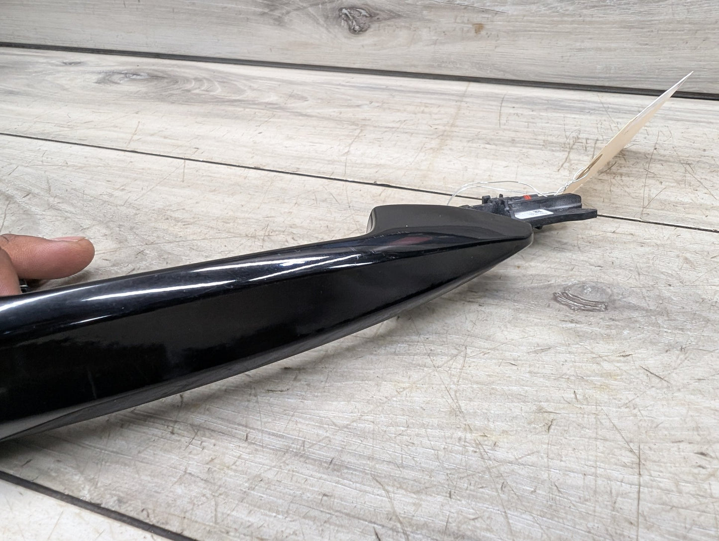 2014 - 2018 BMW X5 F15 Front or Rear Right Passenger Exterior Door Handle w/ Comfort Access 7422108 N63B