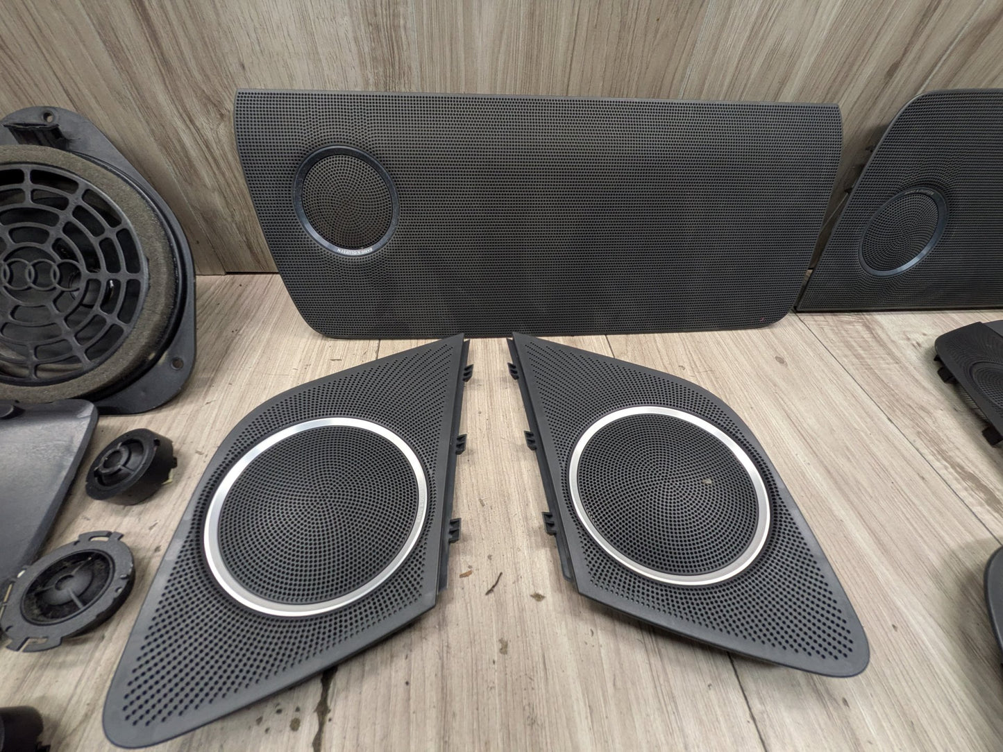 09-17 OEM AUDI A5 S5 BANG &amp; OLUFSEN Front Rear Door SUB Tweeter Speakers SET