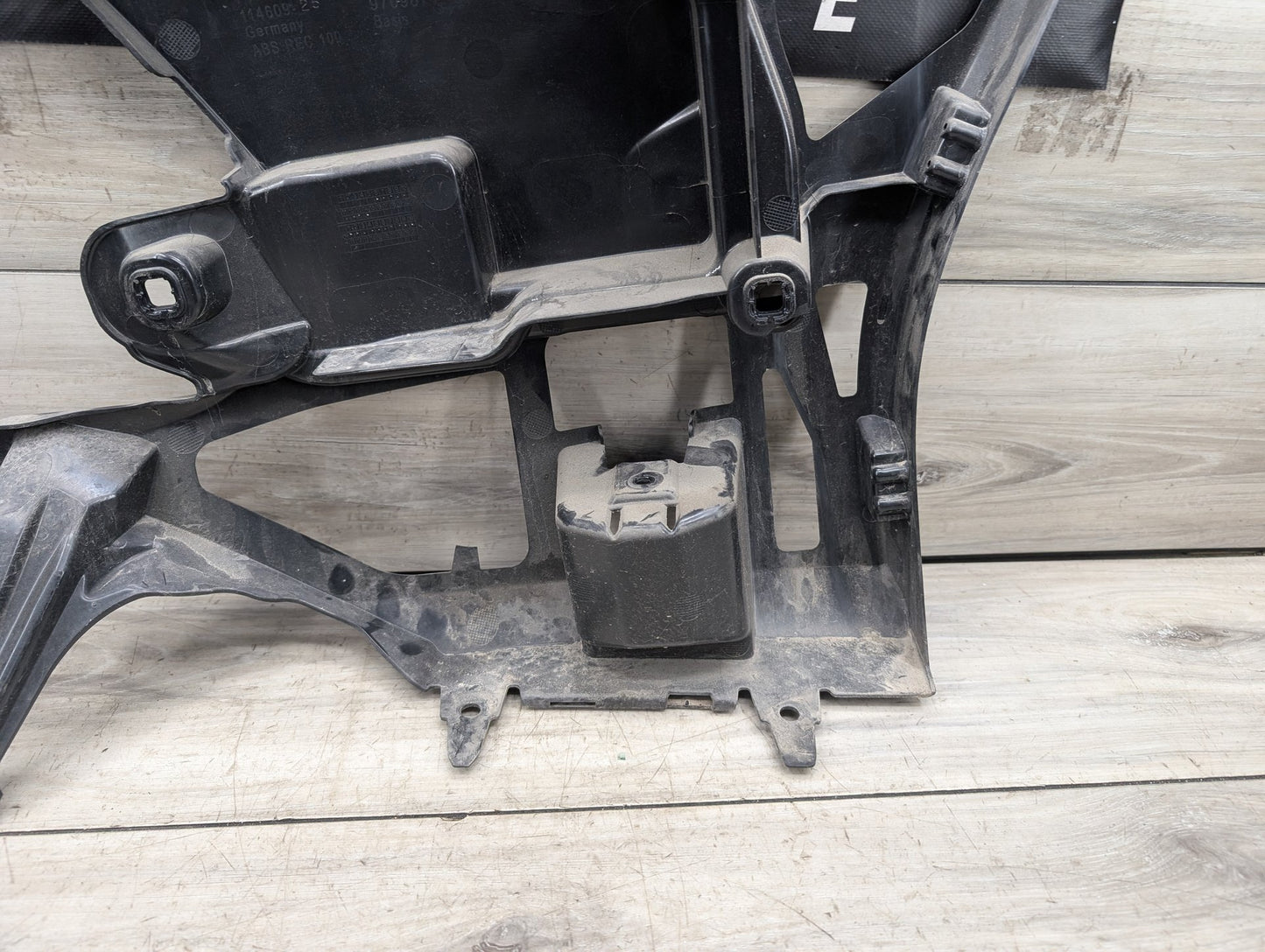 2021 - 2026 BMW 430i G22 Rear Left Driver Bumper Support Brackets SET 7490725 B46B20O1