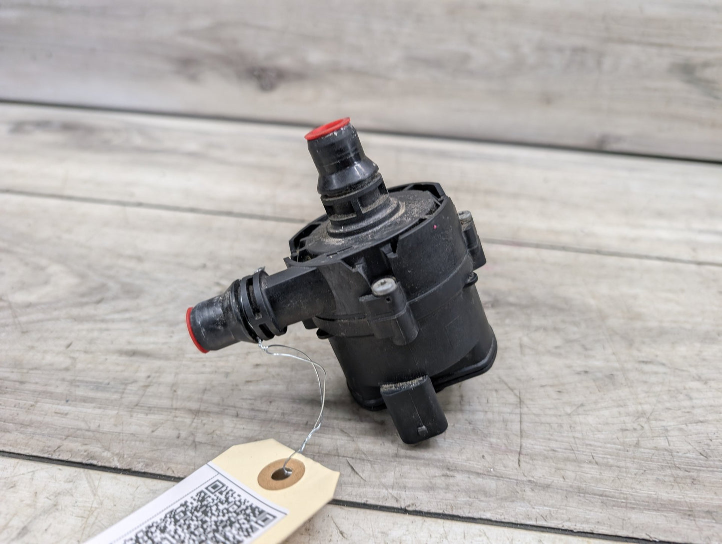 16-19 OEM BMW G11 G12 G30 M550 750 M760 Auxiliary Electric Coolant Water Pump