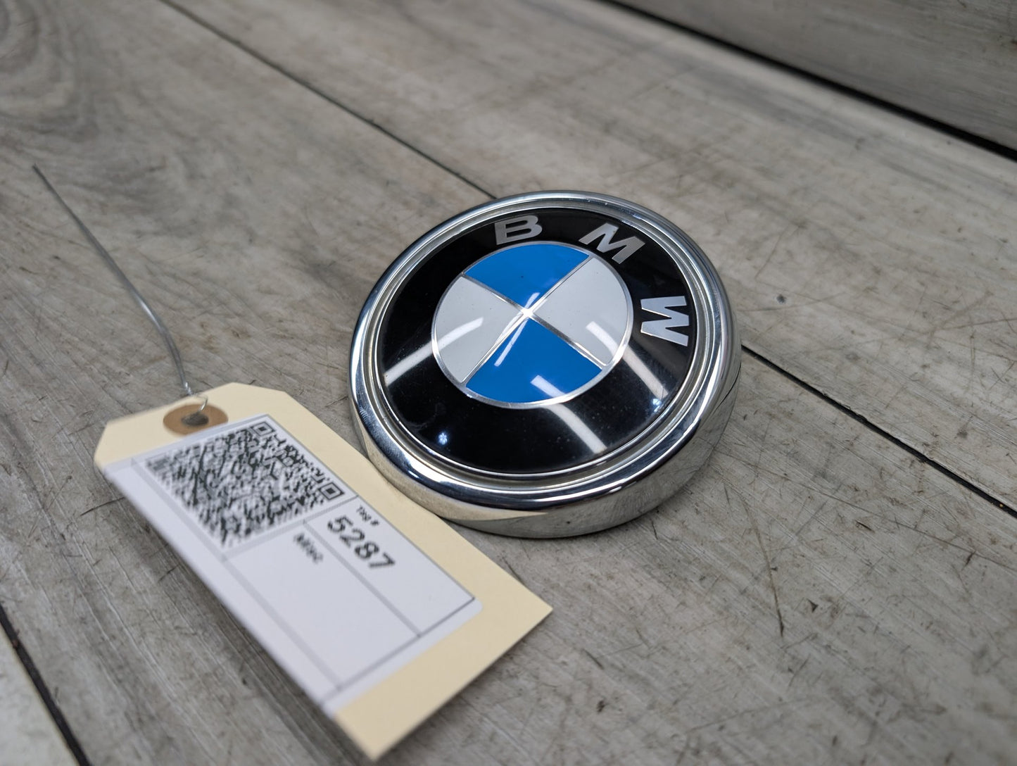2007-2013 BMW X5 E70 Trunk Emblem Badge Symbol Logo 7157696