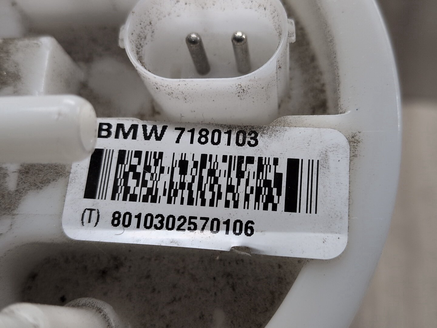 2014 - 2018 BMW X5 F85 Fuel Gas Tank Sending Unit Assembly 7180103 S63B44T2