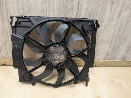 2008-2010 BMW 535i E60 Radiator Fan Shroud Housing w/ Motor 7603658 850w