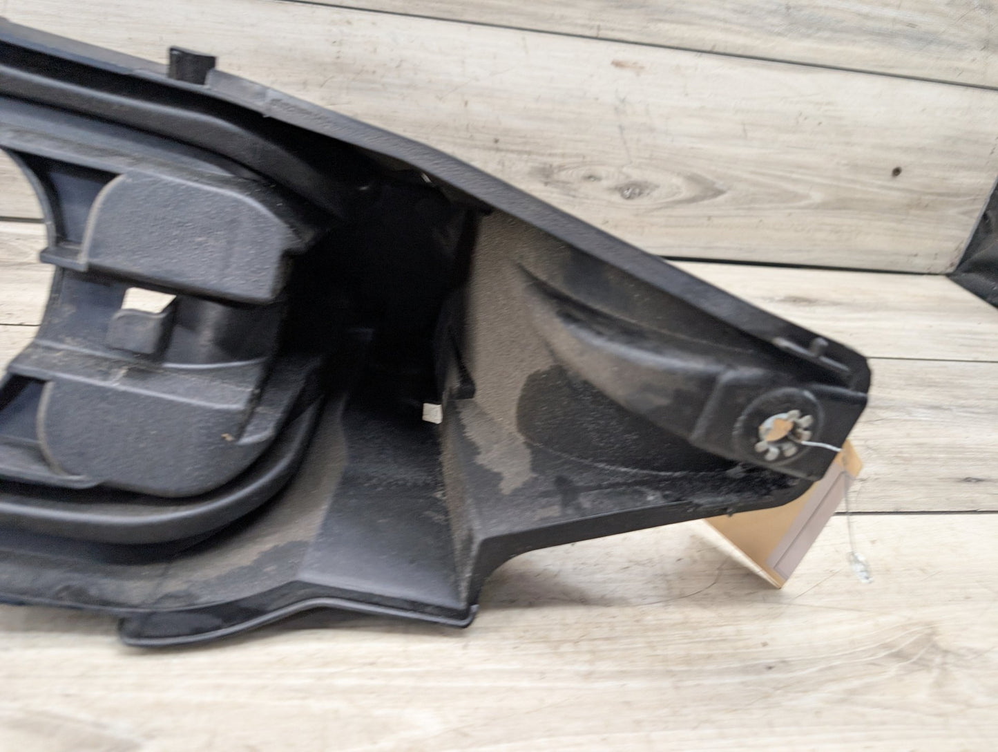2007-2013 BMW X5 E70 Left Front Bumper Under Headlamp Bracket 7157983