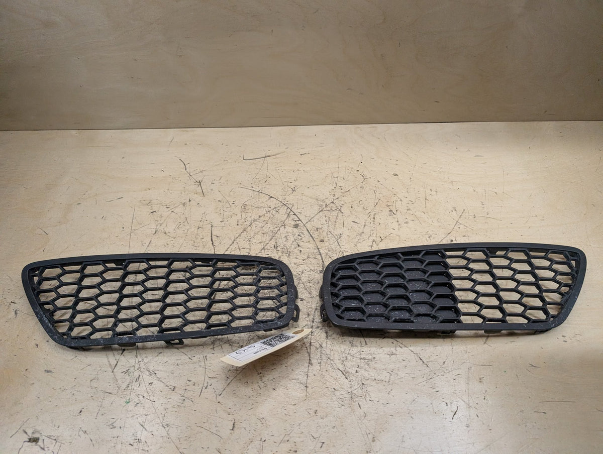 2010-2017 BMW 535i GT xDrive F07 Front Left Right Center Bumper Cover Grilles SET 8057333 OEM