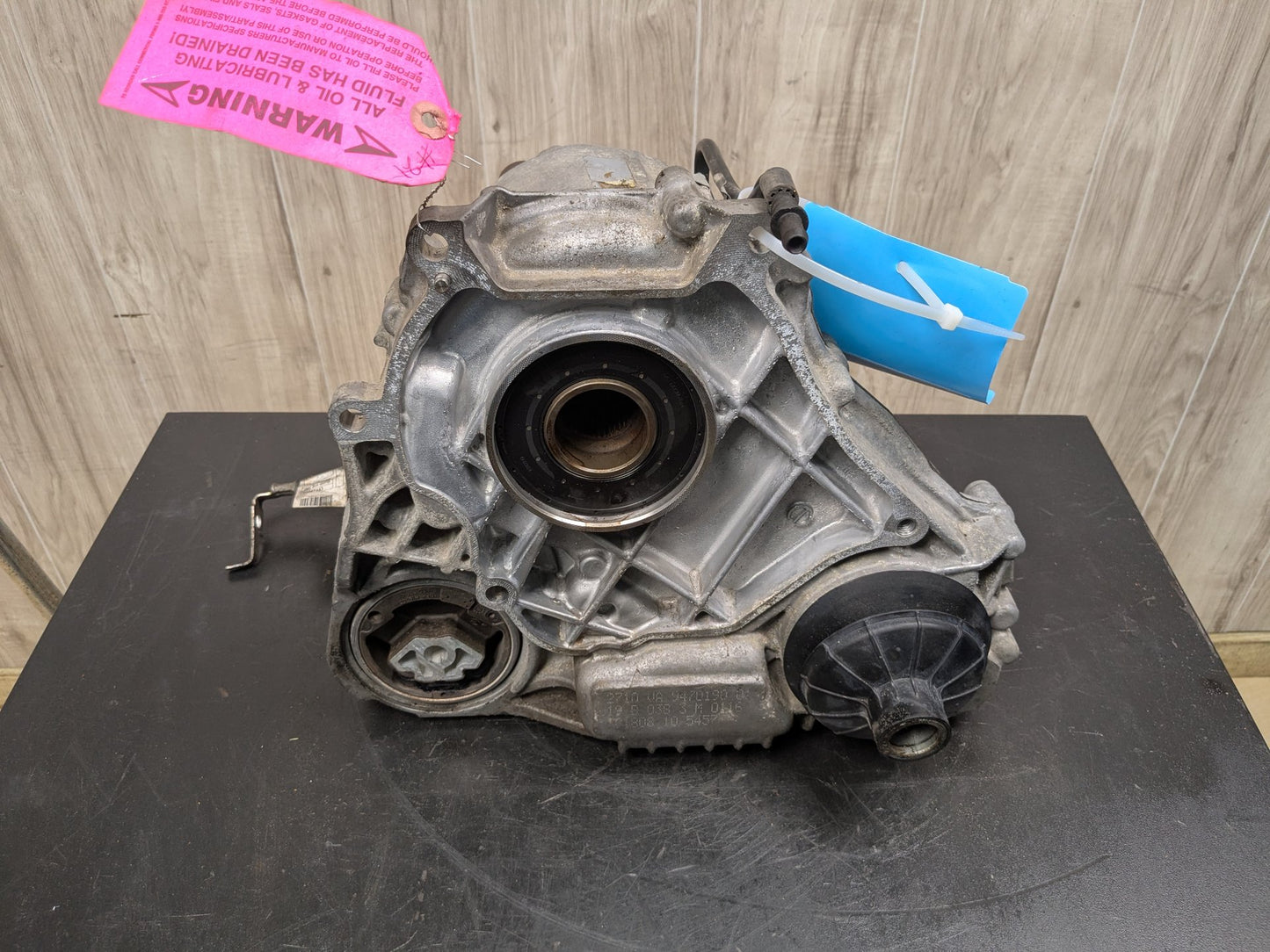 BMW X5 G05 G30 G12 G06 N63 Transmission Transfer Case ATC13 7889034