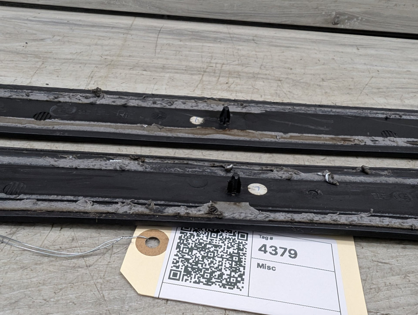 2008 - 2017 Audi S5 8T Front Left Right Scuff Plate Door Sill SET 8T0853374
