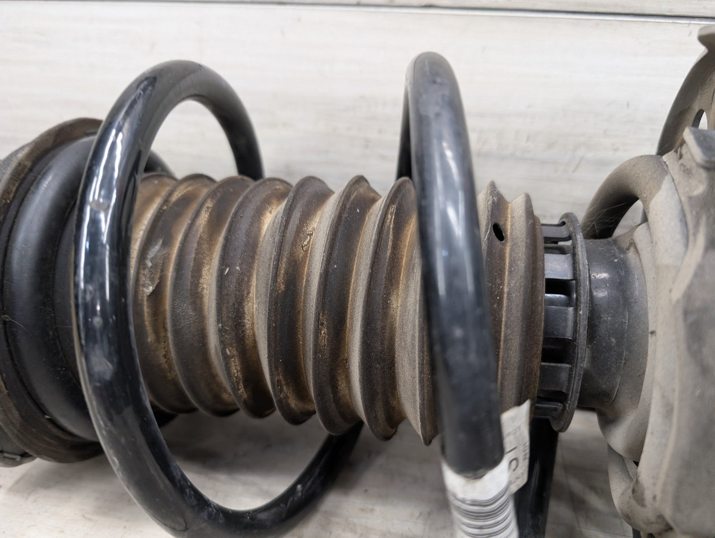 2021-2026 BMW 430i G22 Front Left Driver Spring Strut Shock Absorber 6879383