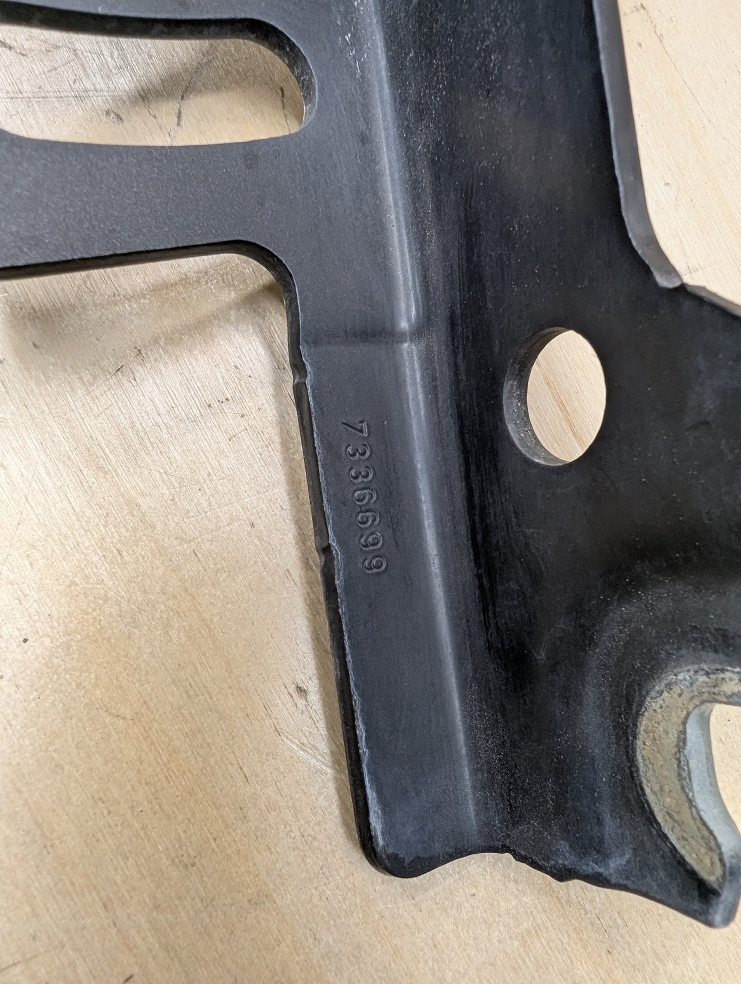 OEM BMW F22 F23 F30 F32 F33 F36 F80 F82 F83 F87 Left Right Side Hood Hinges PAIR