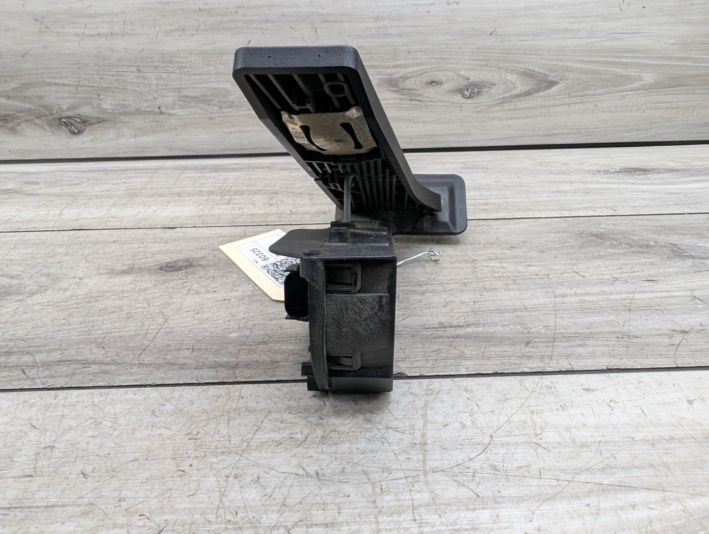 OEM BMW F15 F25 F30 F36 G01 G05 G12 G20 Accelerator Throttle Gas Pedal Sensor