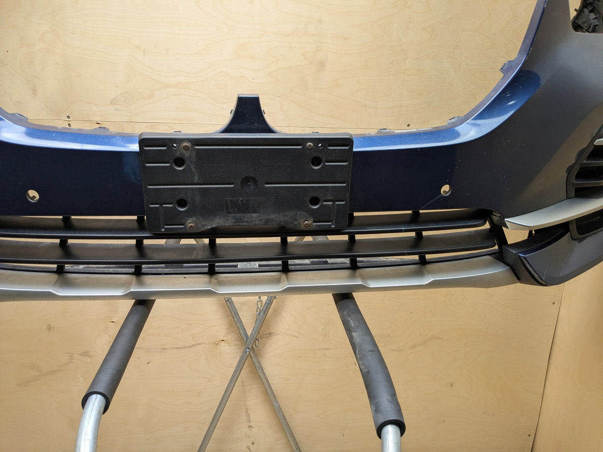 19-23 OEM BMW G05 X5 Front Bumper Cover w/ Lower Grilles Blue C1M PN:9492878