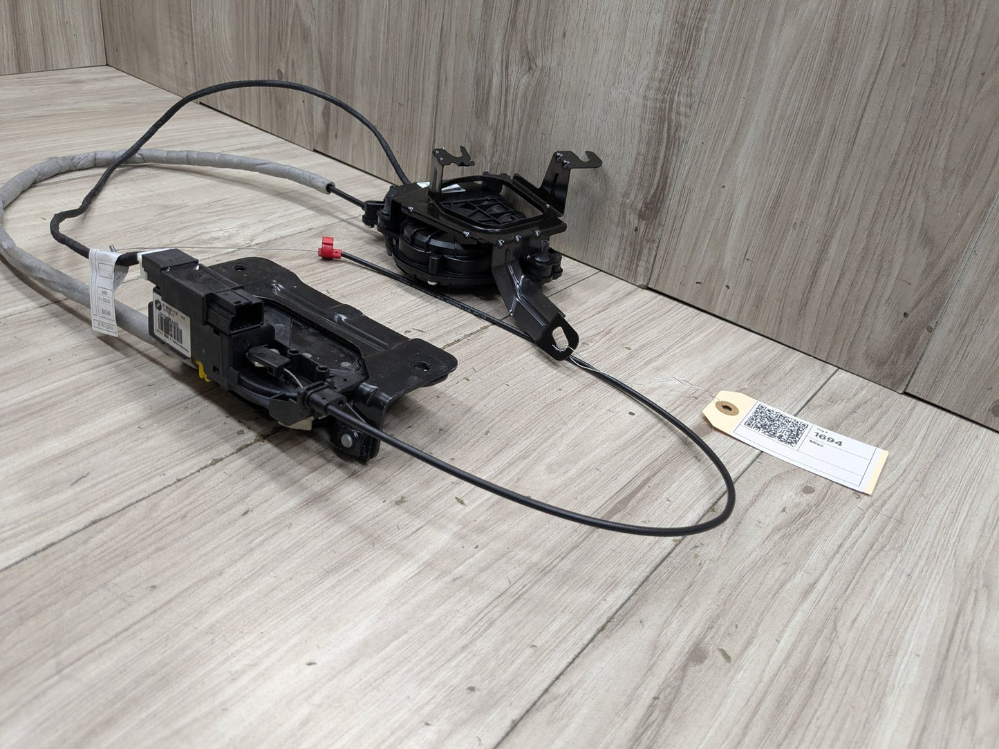 OEM BMW F36 428 430 435 440 Trunk Liftgate Hatchback Power Lock Latch Actuator