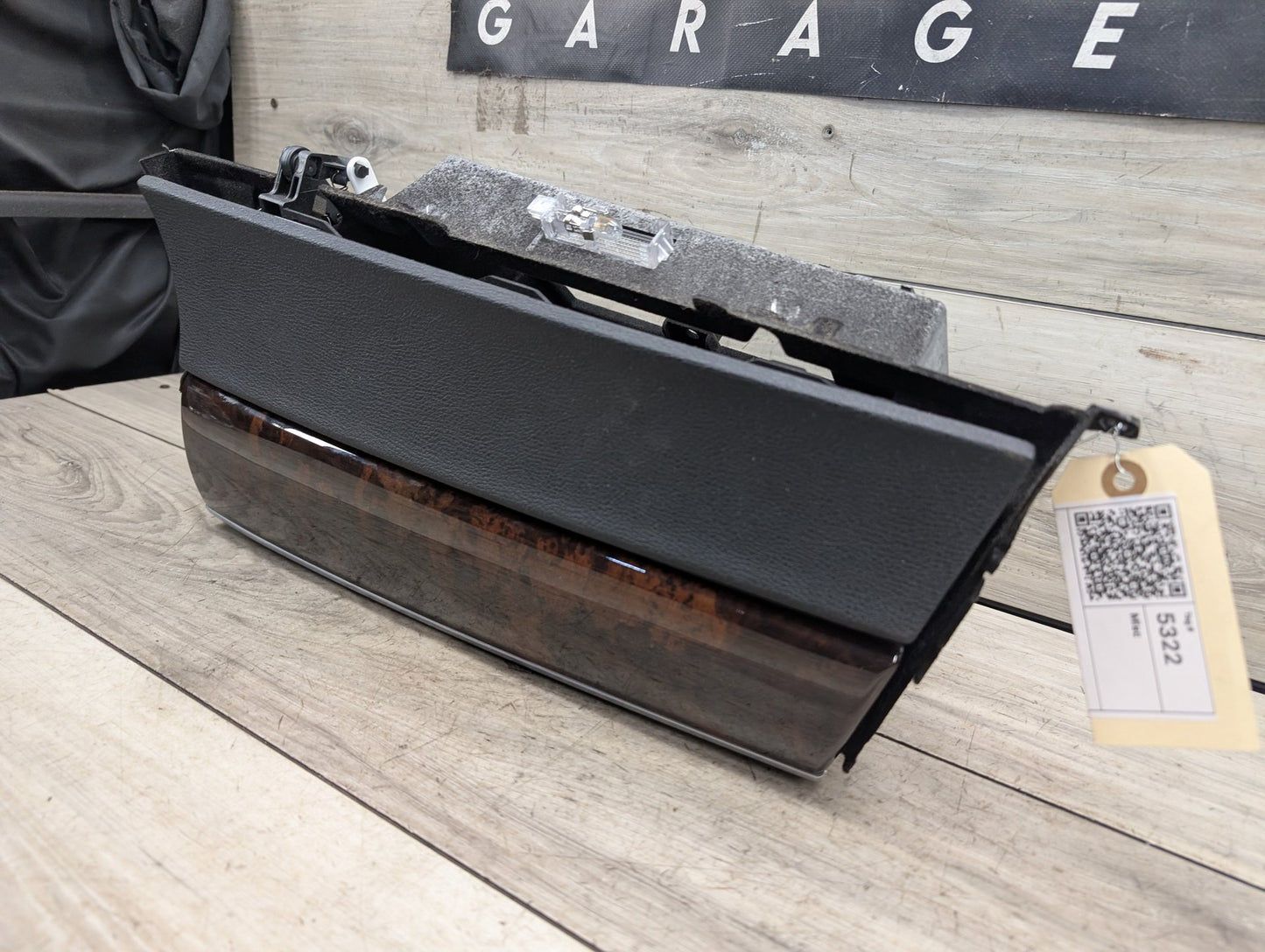 2007-2013 BMW X5 E70 Dashboard Dash Board Panel Glove Box Assemly 9210990