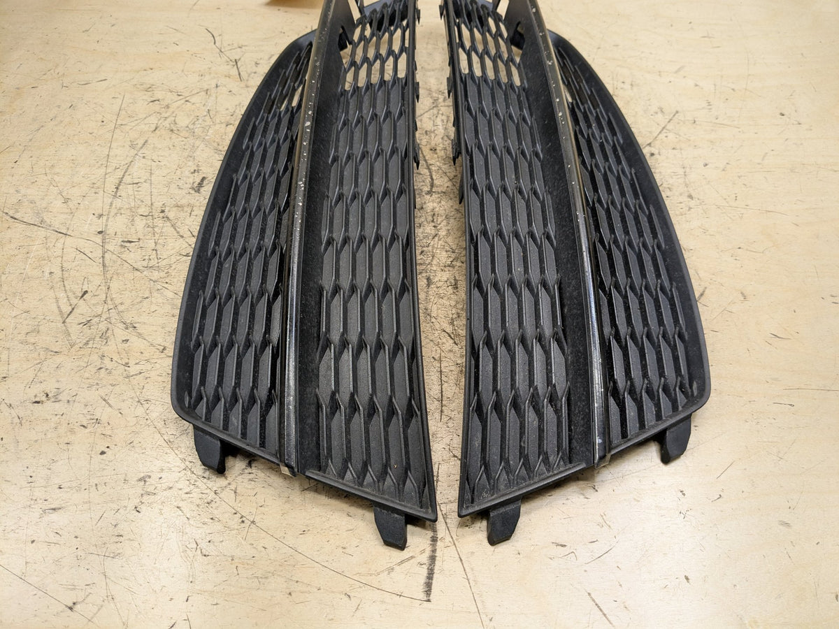 2012-2018 Audi A6 C7 Bumper Cover Grilles SET 4G0807682AF OEM