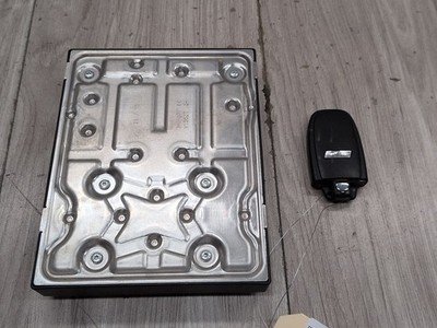 2013-2017 Audi S5 8T Bdc Body Domain Fem Control Module w/ Key 8K0907063D OEM