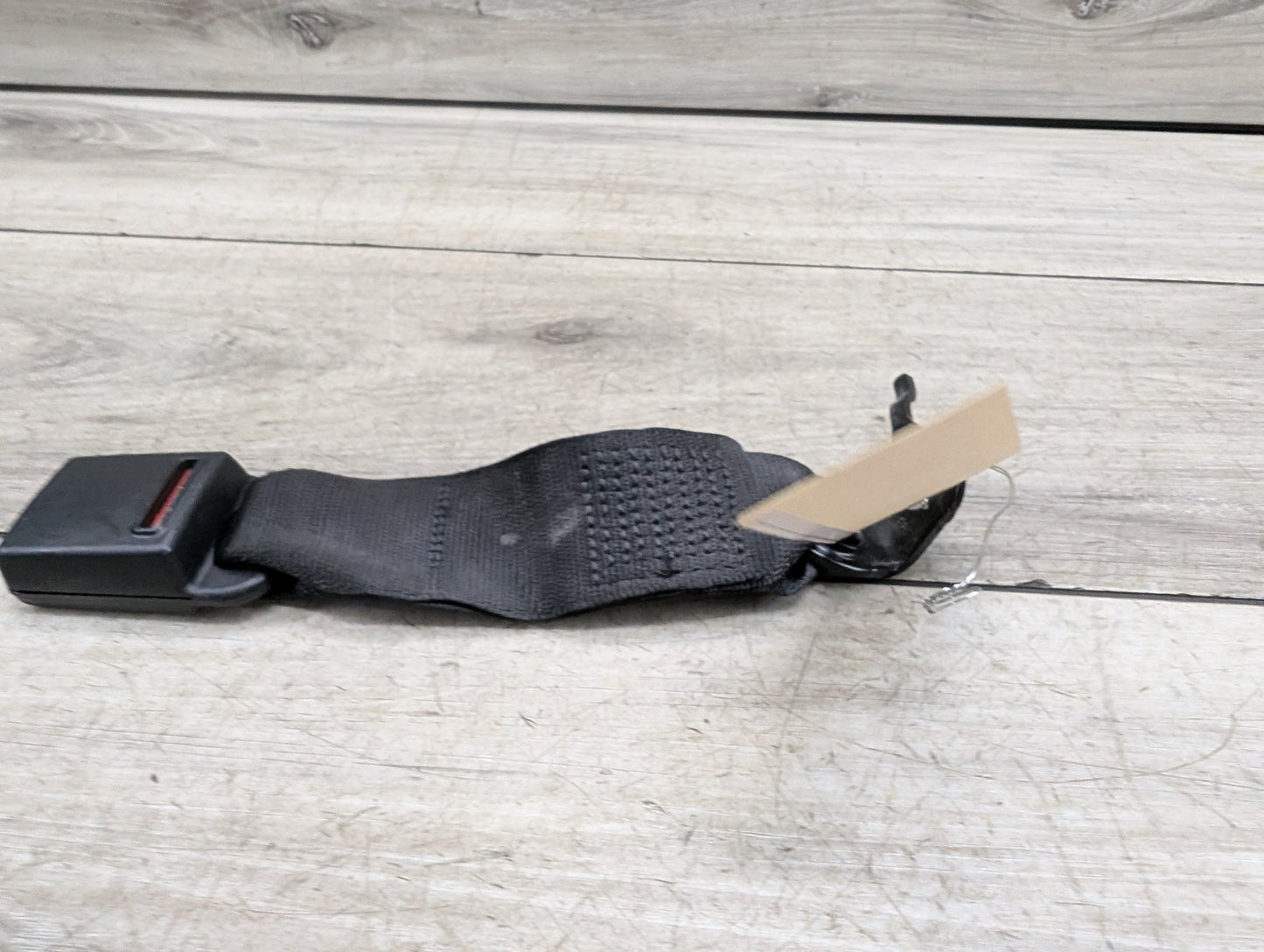 17-23 OEM BMW G30 530 F90 M5 Sedan Rear Left 2nd Row Center Seat Belt Buckle