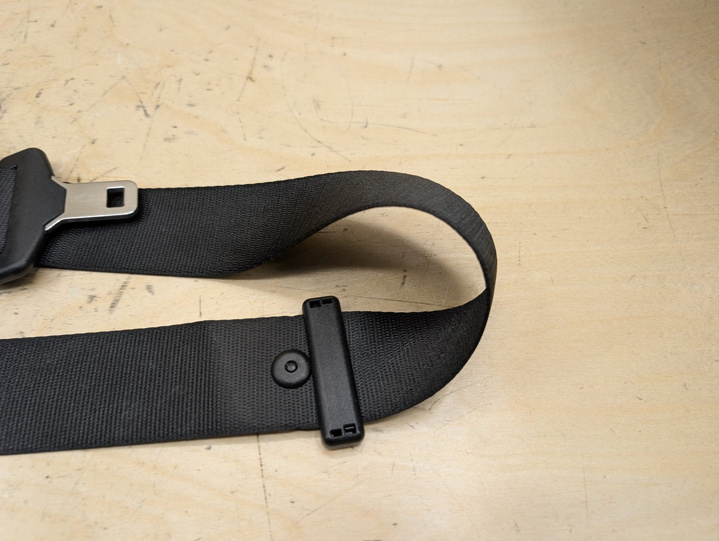 2018-2024 BMW X3 G01 Front Right Passenger Seatbelt Seat Belt Retractor 7469962