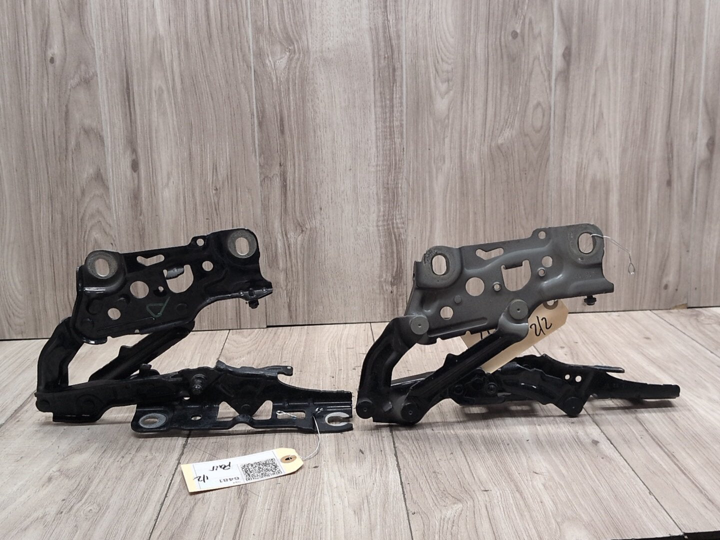 OEM BMW F90 F93 G12 G14 G15 G16 G30 M5 M8 Hood Bonnet Left Right Hood Hinges SET