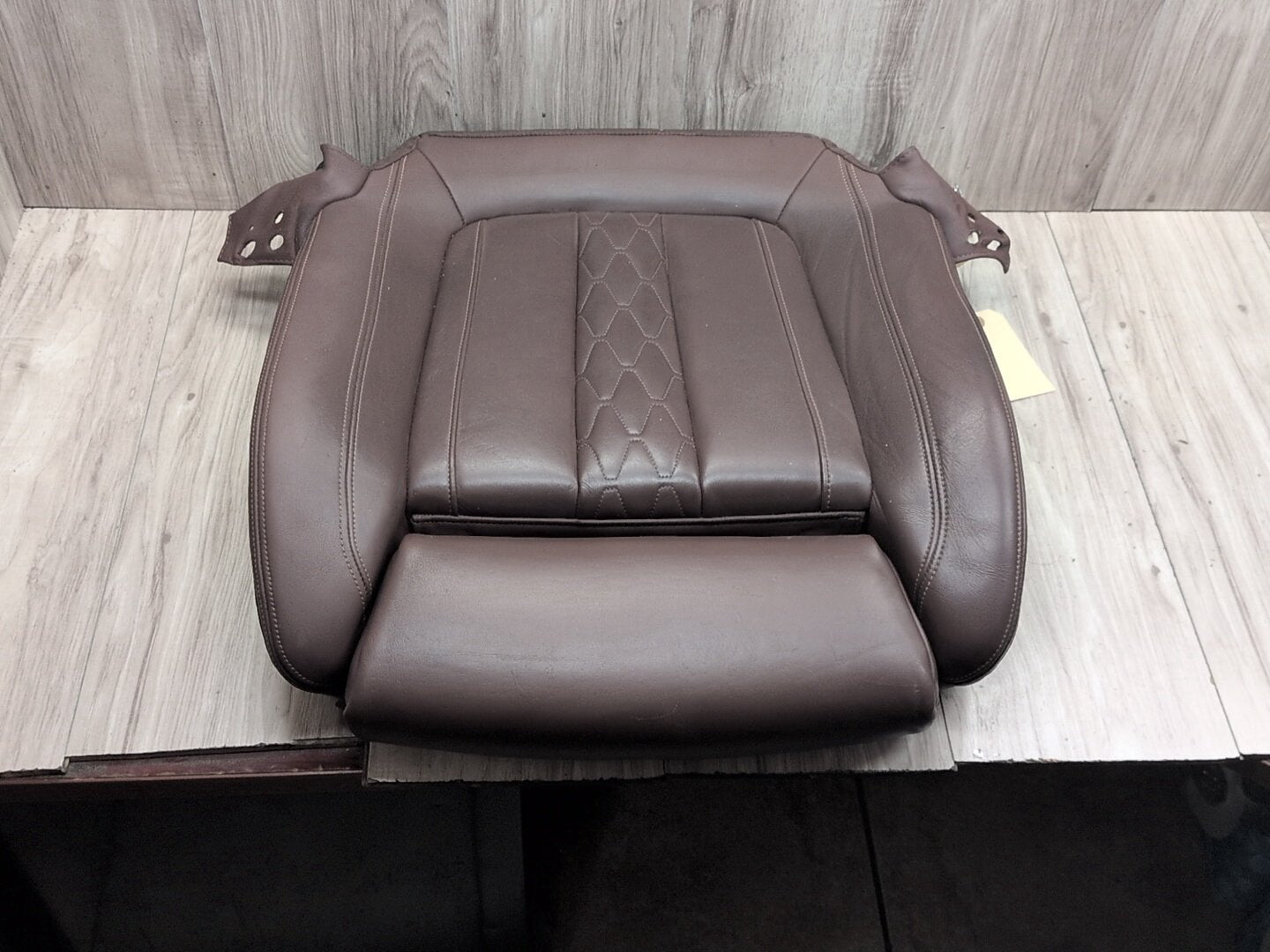 19-25 OEM BMW G05 G06 G07 X5 Front Driver / Passenger Lower Seat Cushion 8493240