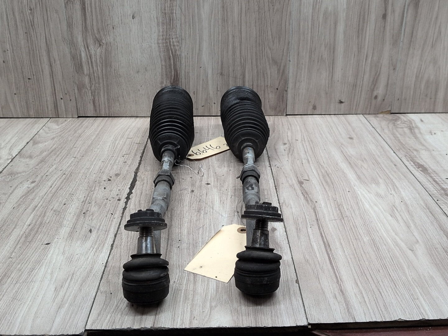 2007-2013 BMW X5 E70 Left Right Tie Rod W/ Boot SET 6793496