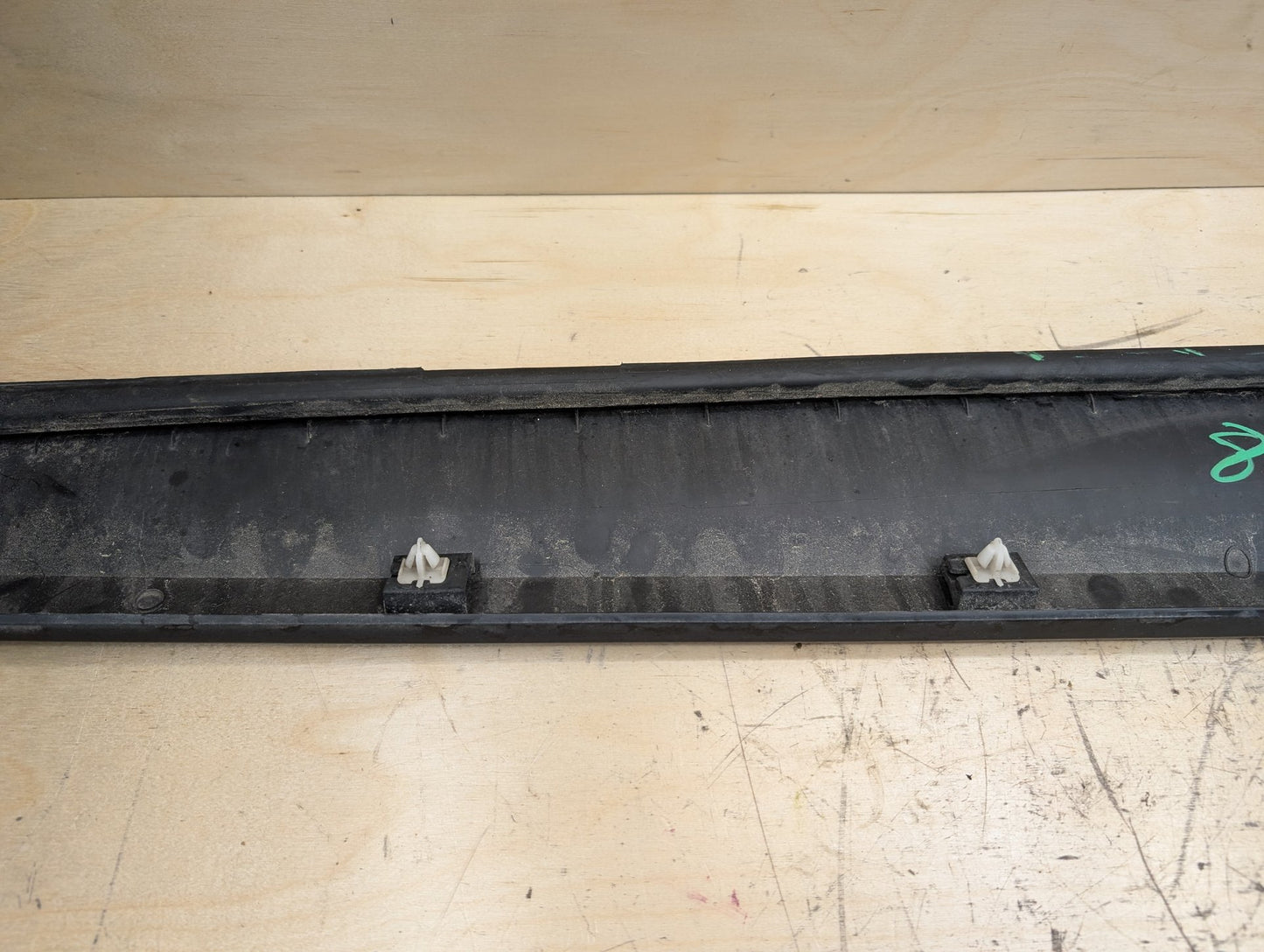 2011-2016 BMW X3 F25 Front Left Driver Exterior Door Trim Molding 7205779