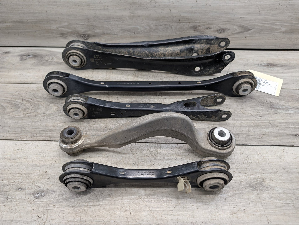 2018-2024 BMW X3 G01 Rear Right Passenger Control Arms SET 6871012