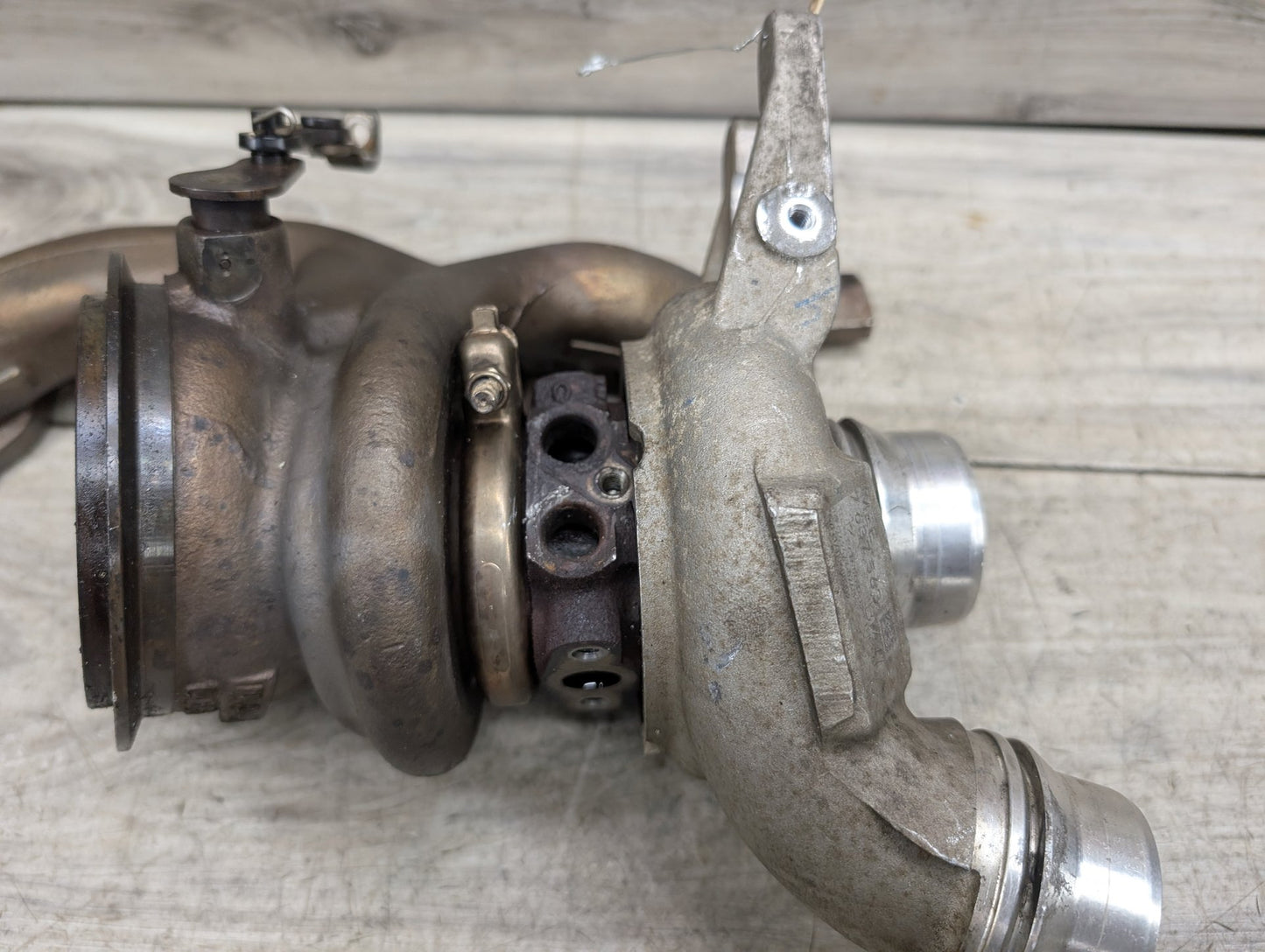 OEM BMW F22 F30 F32 F36 G01* G30* 330 430 X3 Engine B46 Turbo Charger w Manifold