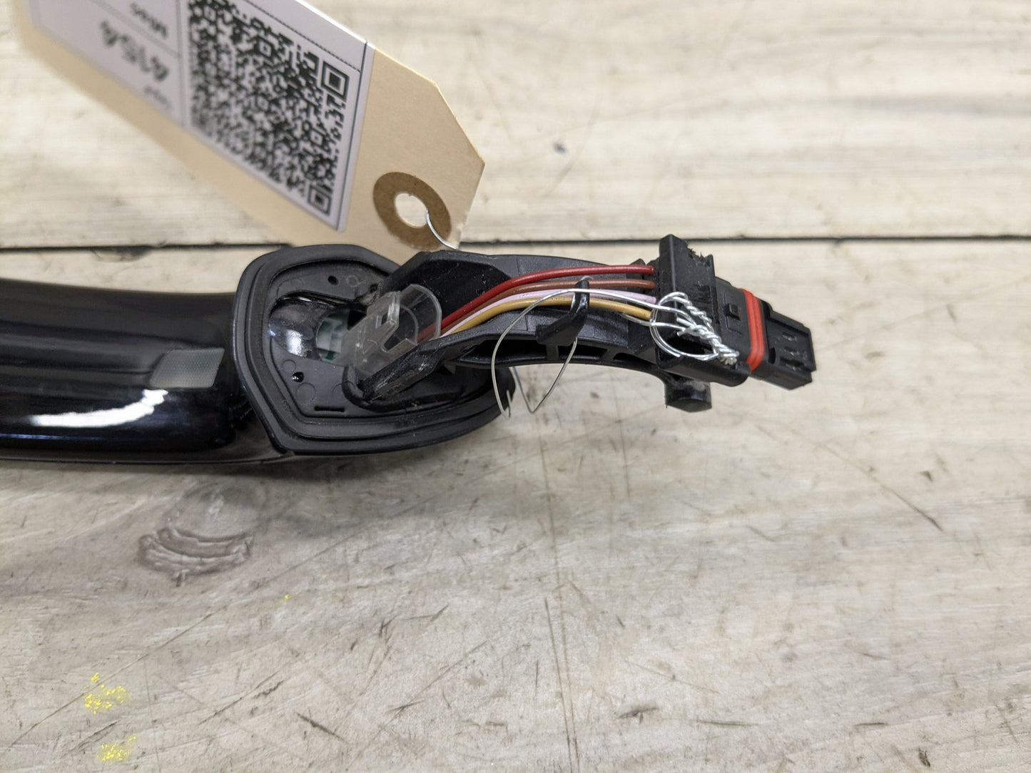 2019 - 2026 BMW 330i G20 Front Left Driver Exterior Door Handle w/ Comfort Access 9463337 B46B20O1