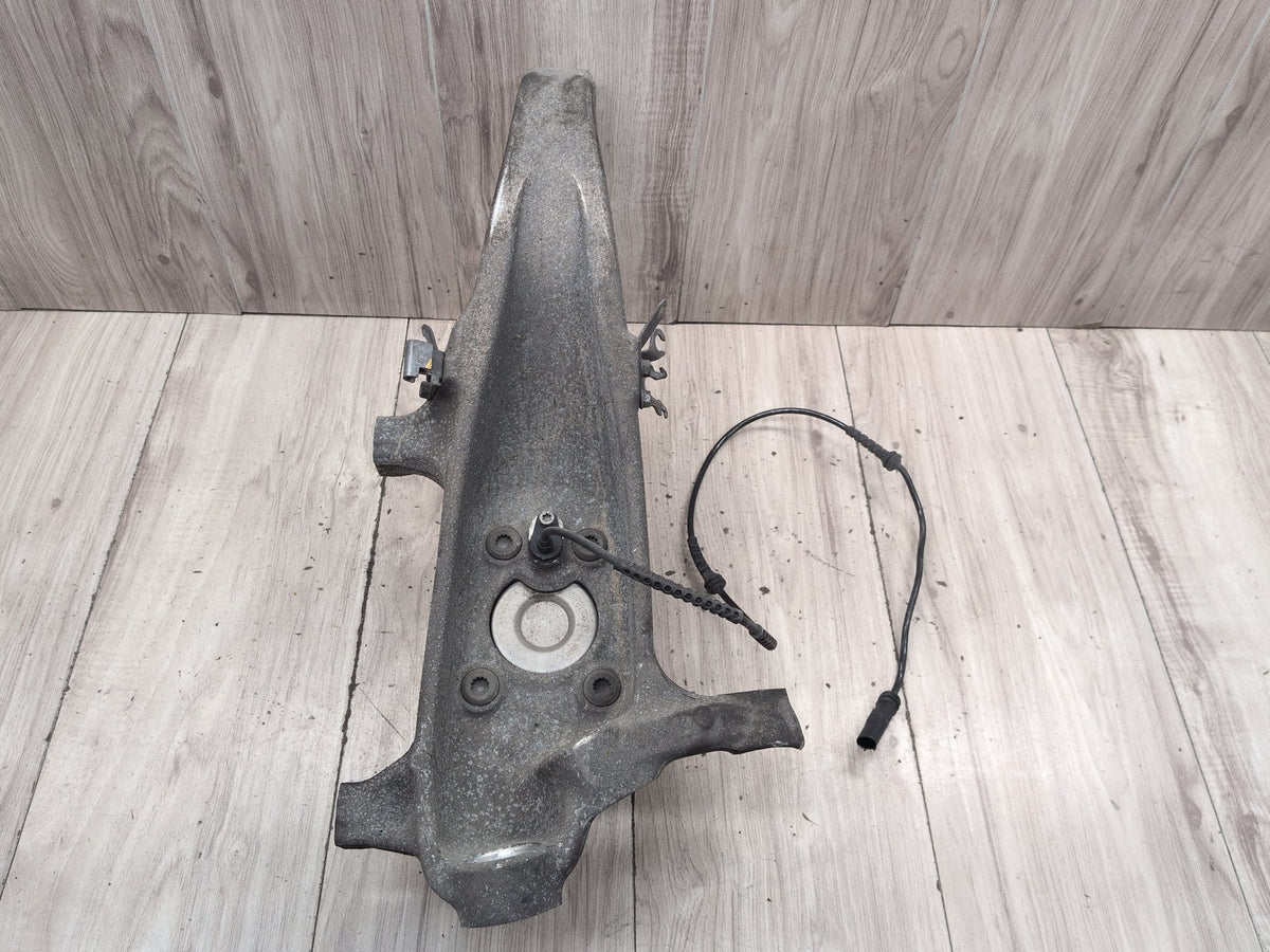 2011-2016 BMW M5 F10 RWD Front Left Driver Spindle Knuckle w/ Bearing 2284053