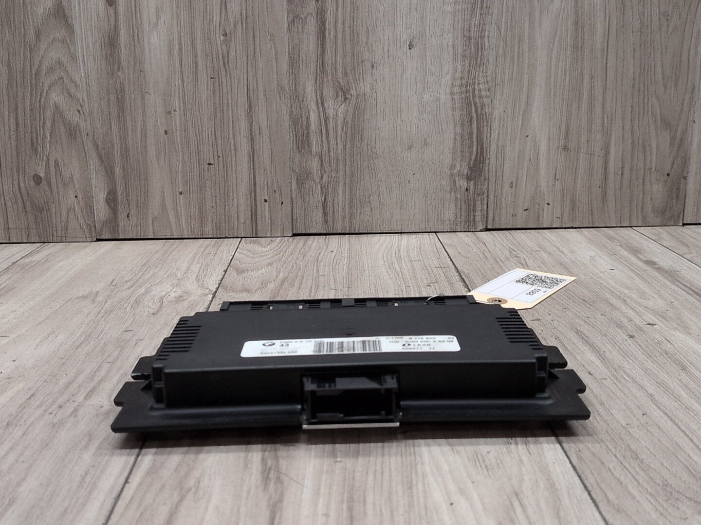 2007-2013 BMW X5 E70 FRM Headlight Footwell Module 9176825