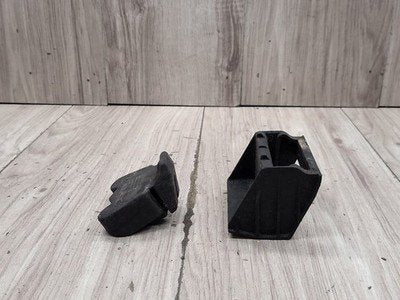 2015-2018 BMW X5 F85 Radiator Lower Mounting Brackets SET 7598791 OEM