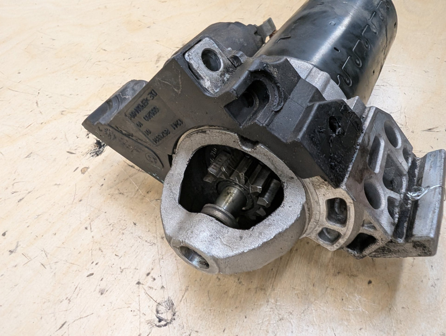14-16 OEM BMW F10 F02 Diesel Engine N57 Starter Motor Bosch