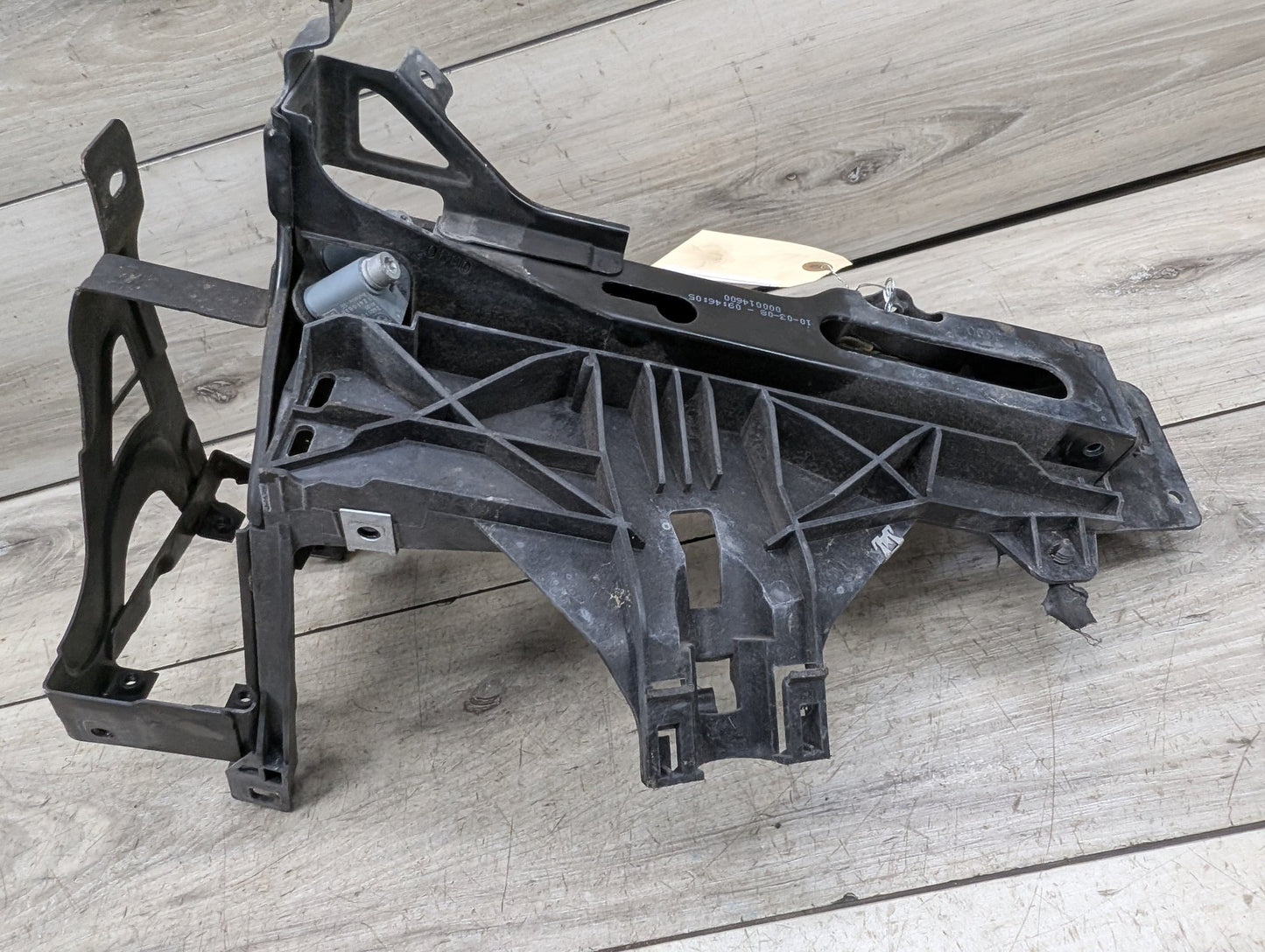 OEM BMW F10 528 535 550 M5 Right Passenger Side Headlight Support Mount Bracket