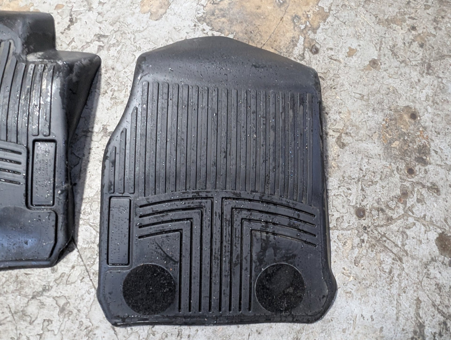 2012-2018 BMW 320i F30 Front Left Right All Weather Mat Carpet Floor Mats SET 2317868