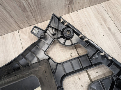 14-18 OEM BMW F85 X5M REAR Right Passenger Bumper Bracket Guide Support Mount